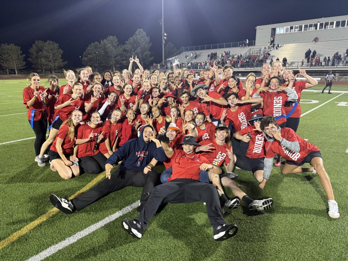 Battle of the upperclassmen: Seniors come out on top at Powderpuff football game